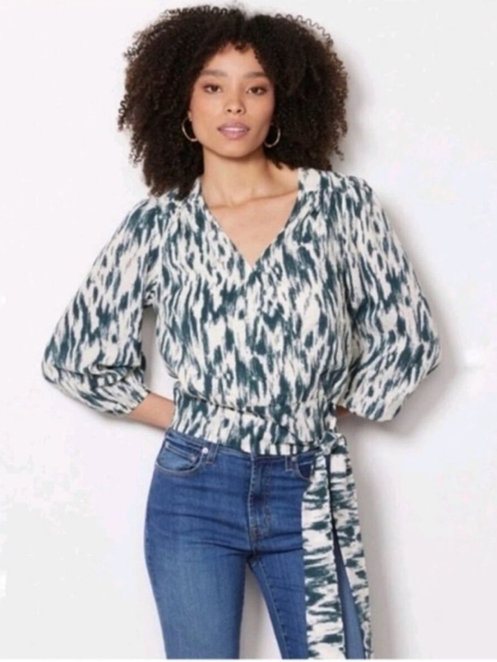 Evereve Carson Top Size Small Green Abstract Print Balloon Sleeve Wrap Tie